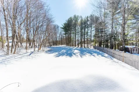 371 Little Sunapee Road New London NH 03257