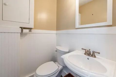 371 Little Sunapee Road New London NH 03257