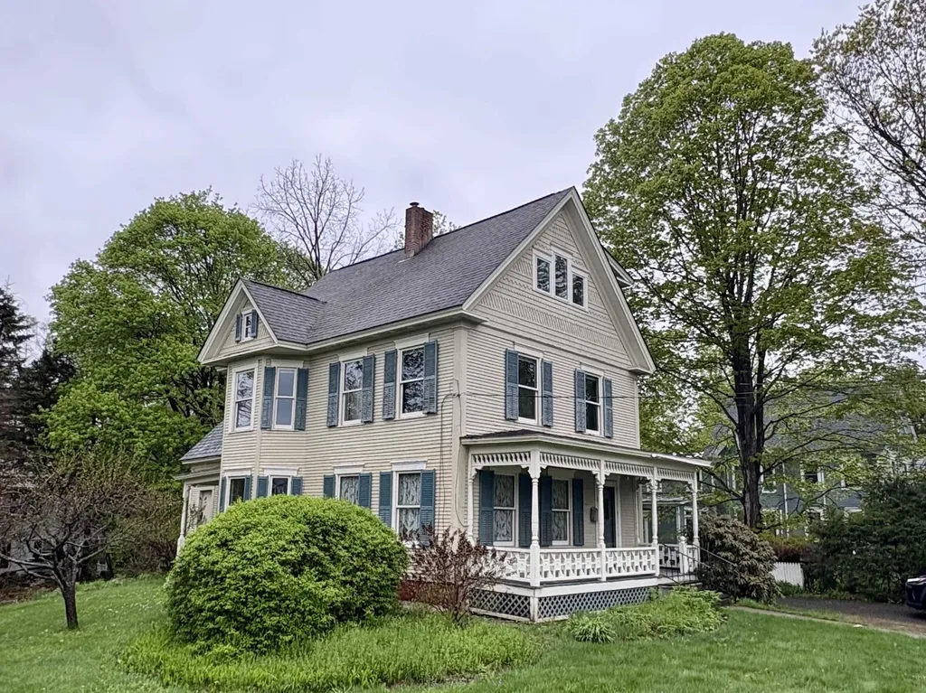 2 Sargent Street Hanover NH 03755