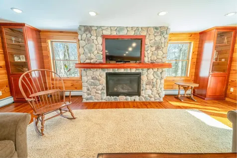 7 Yodeling Lane Dover VT 05356