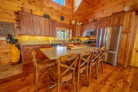 7 Yodeling Lane Dover VT 05356