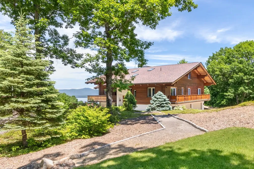17 Partridge Lane Gilford NH 03249