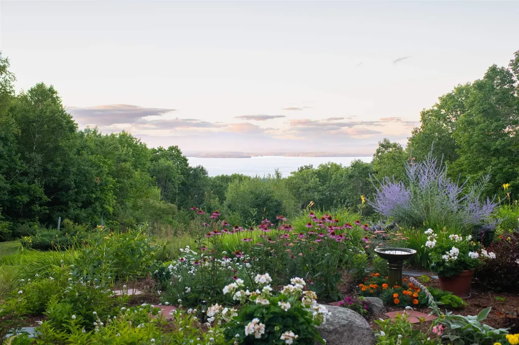 17 Partridge Lane Gilford NH 03249