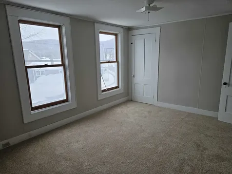 24 Rich Street Northumberland NH 03582