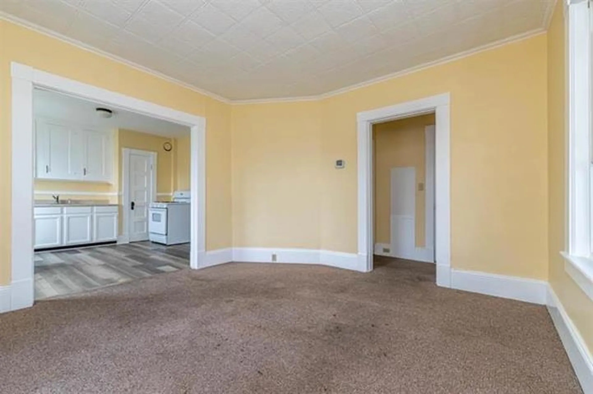 111 Ash Street Nashua NH 03060