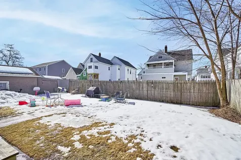111 Ash Street Nashua NH 03060
