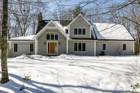 15 Blue Hills Drive Rochester NH 03839