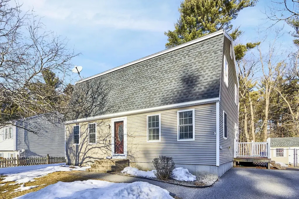36 Roy Street Nashua NH 03060