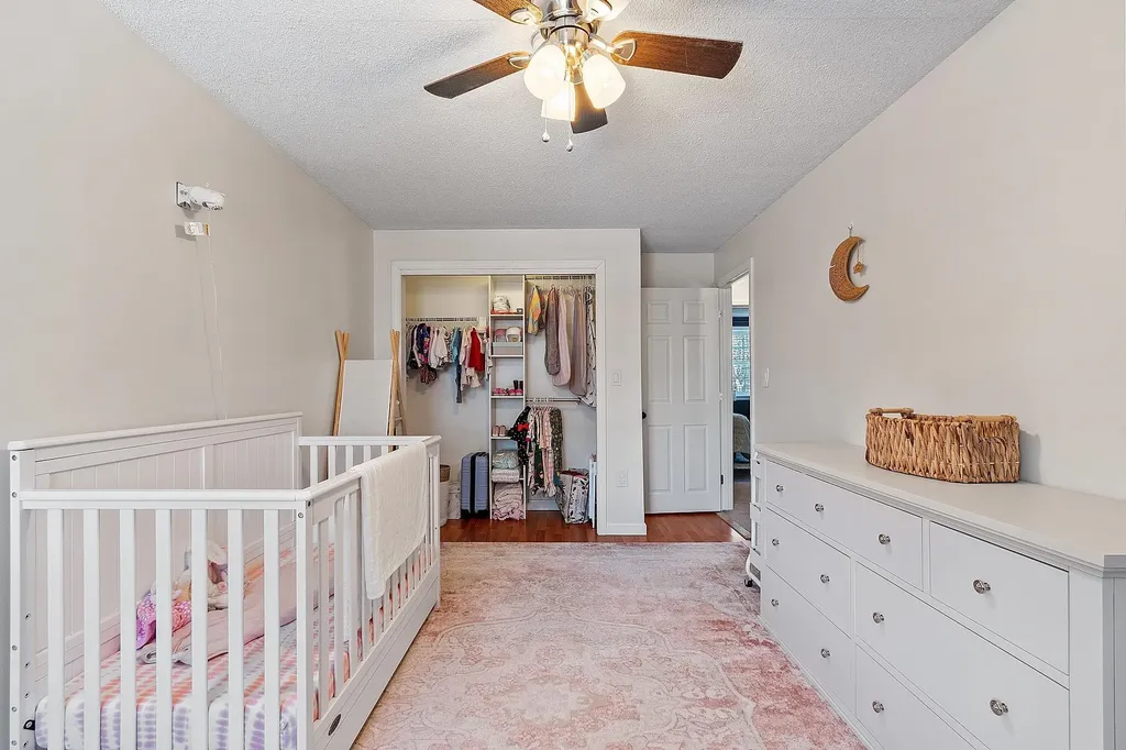 36 Roy Street Nashua NH 03060