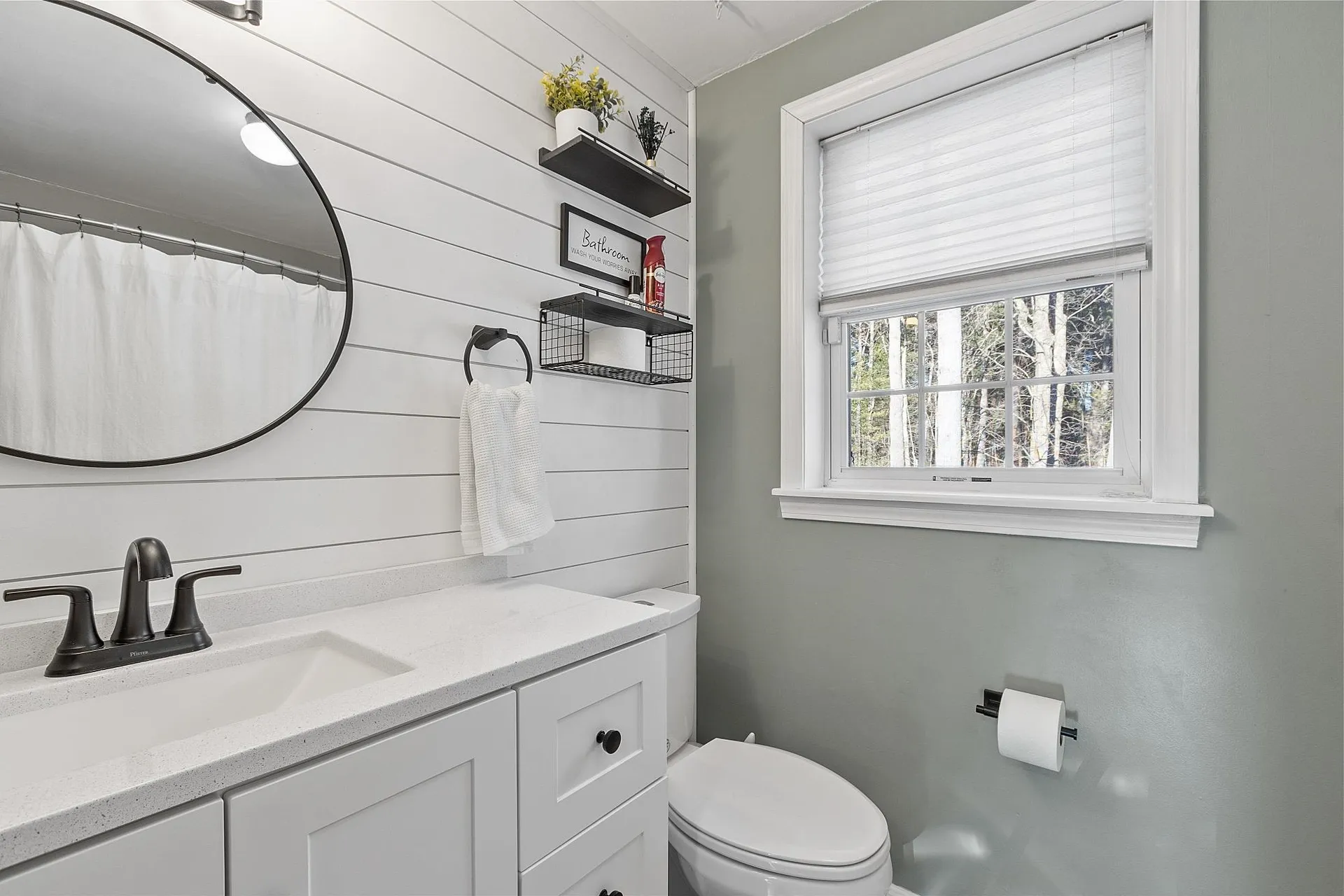 36 Roy Street Nashua NH 03060