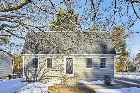36 Roy Street Nashua NH 03060