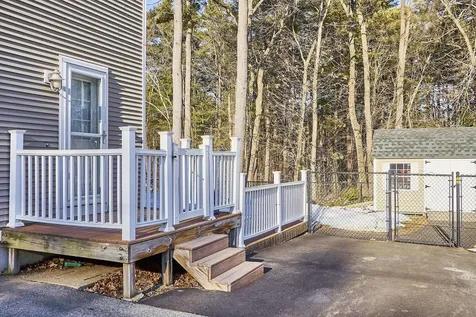 36 Roy Street Nashua NH 03060