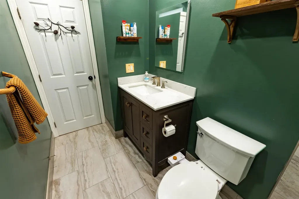 24 Bellamy Woods Dover NH 03820