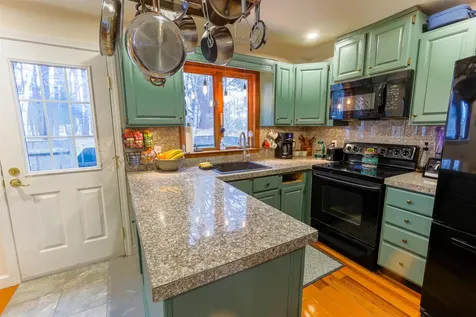 24 Bellamy Woods Dover NH 03820