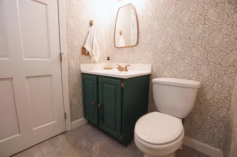 24 Bellamy Woods Dover NH 03820