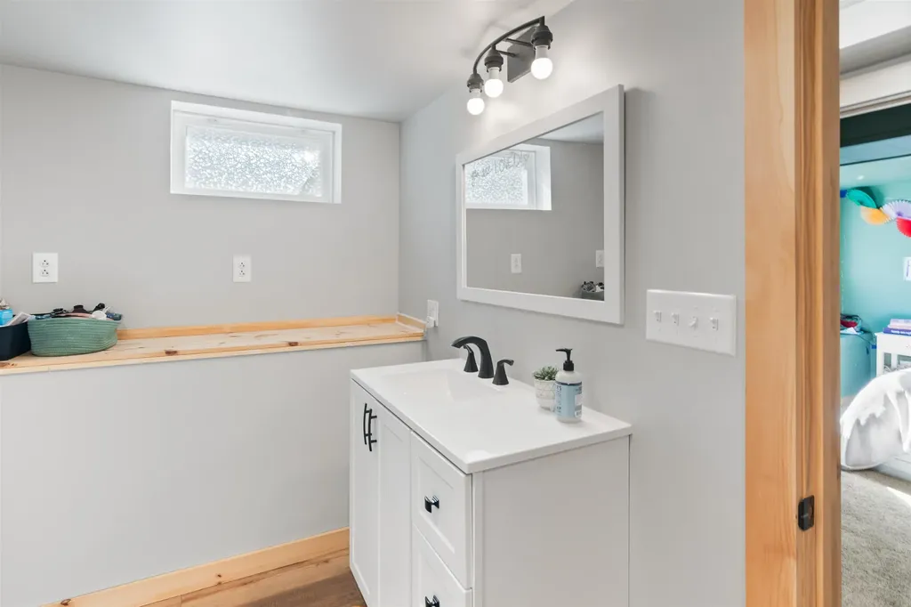 15 Heath Street South Burlington VT 05403