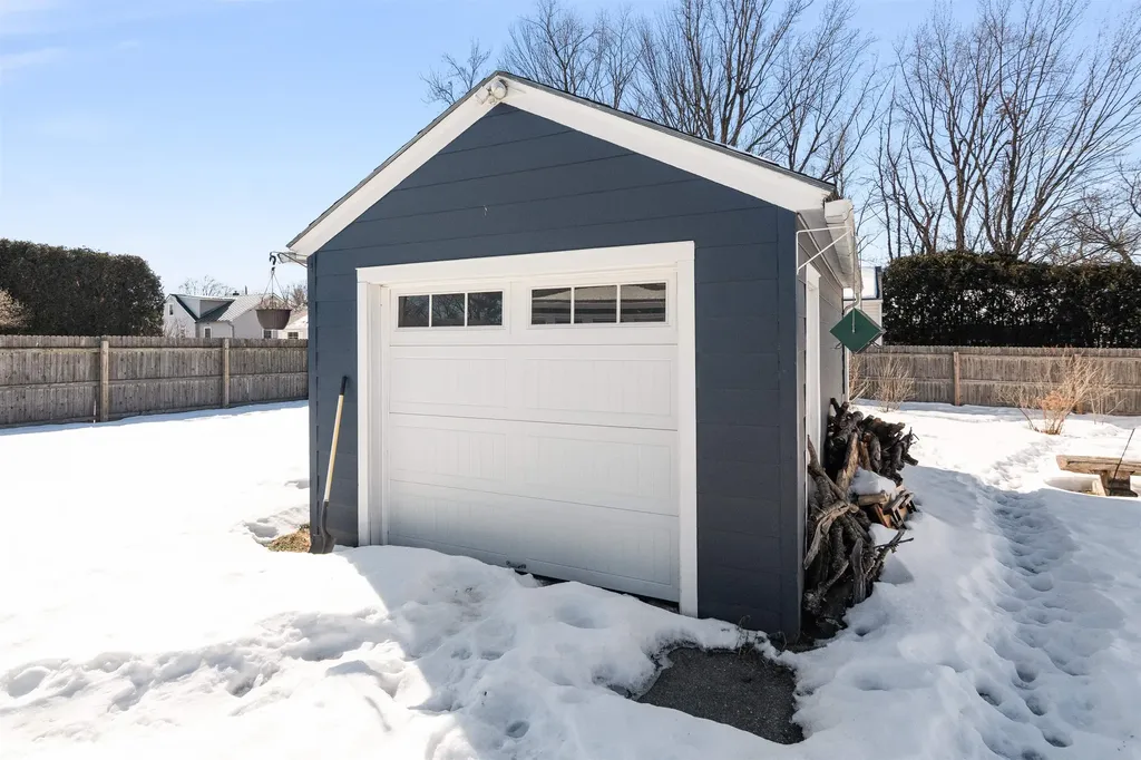 15 Heath Street South Burlington VT 05403