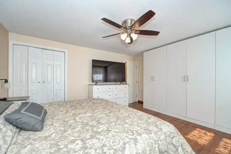 6 Joanne Drive Hooksett NH 03106
