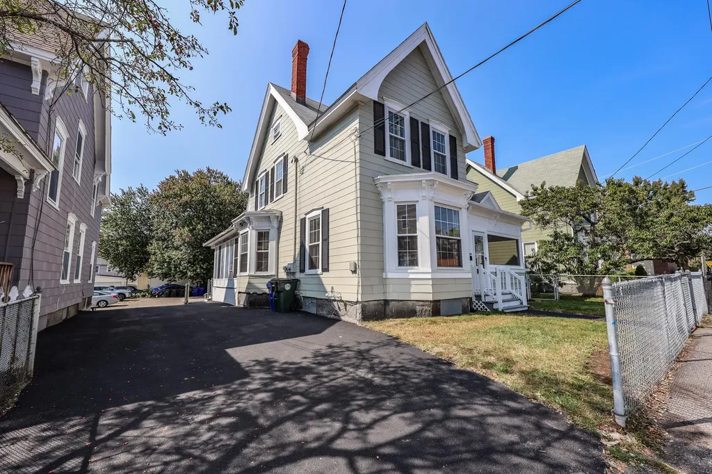 480 Maple Street Manchester NH 03104