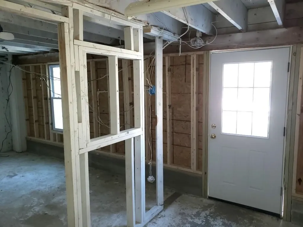 29 Crystal Avenue Derry NH 03038