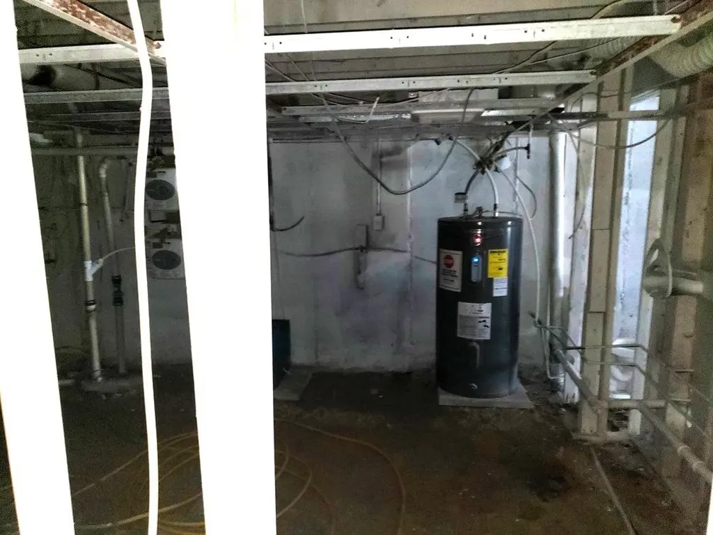 29 Crystal Avenue Derry NH 03038