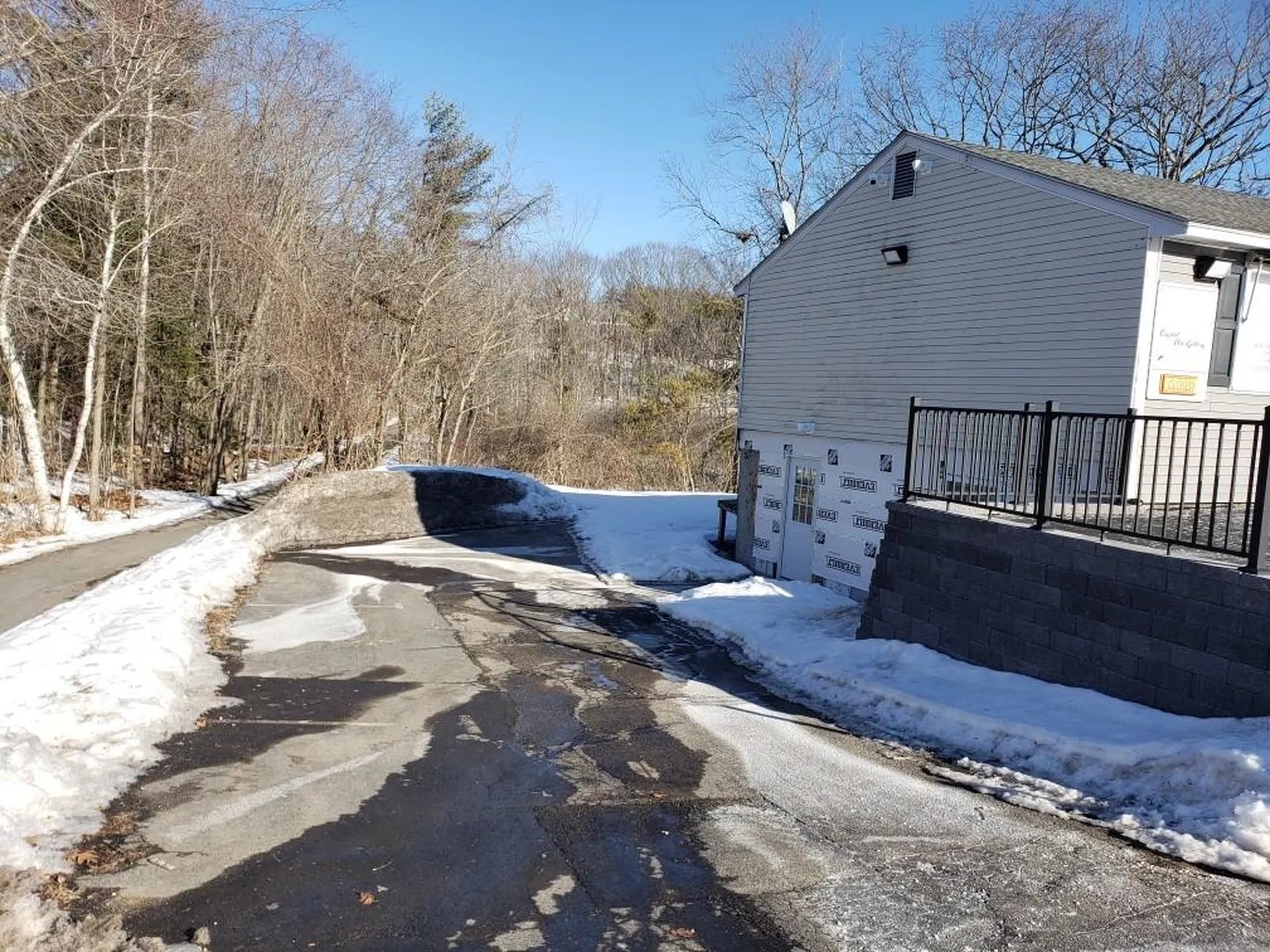 29 Crystal Avenue Derry NH 03038