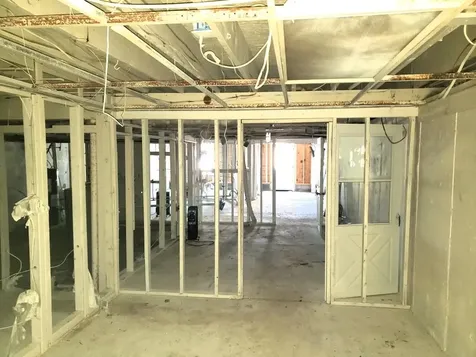 29 Crystal Avenue Derry NH 03038