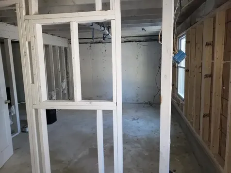 29 Crystal Avenue Derry NH 03038