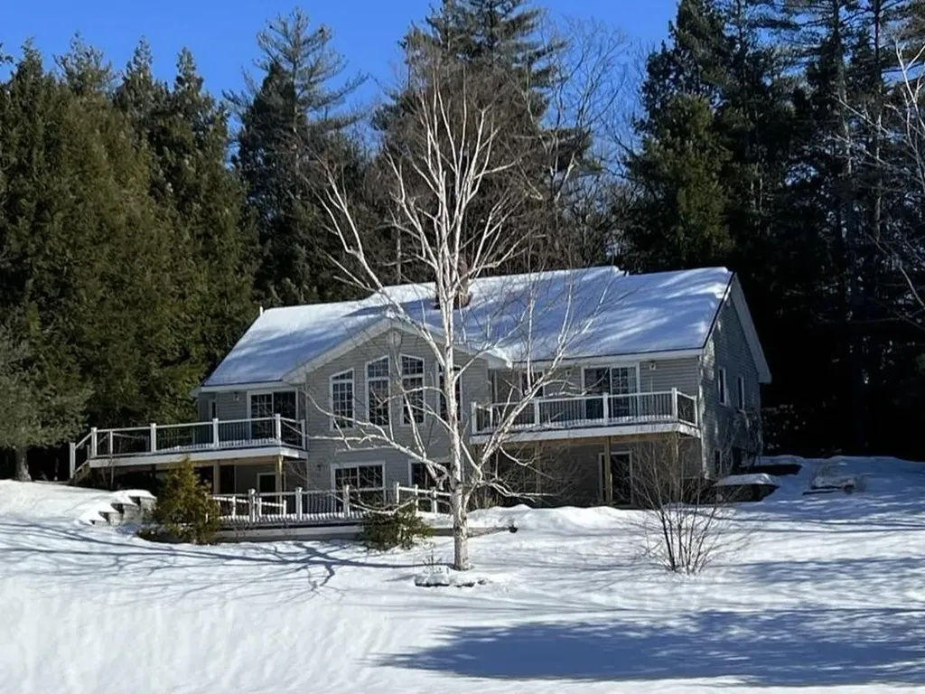 35 Orchards Road Wolfeboro NH 03894