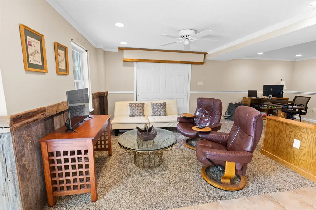 35 Orchards Road Wolfeboro NH 03894