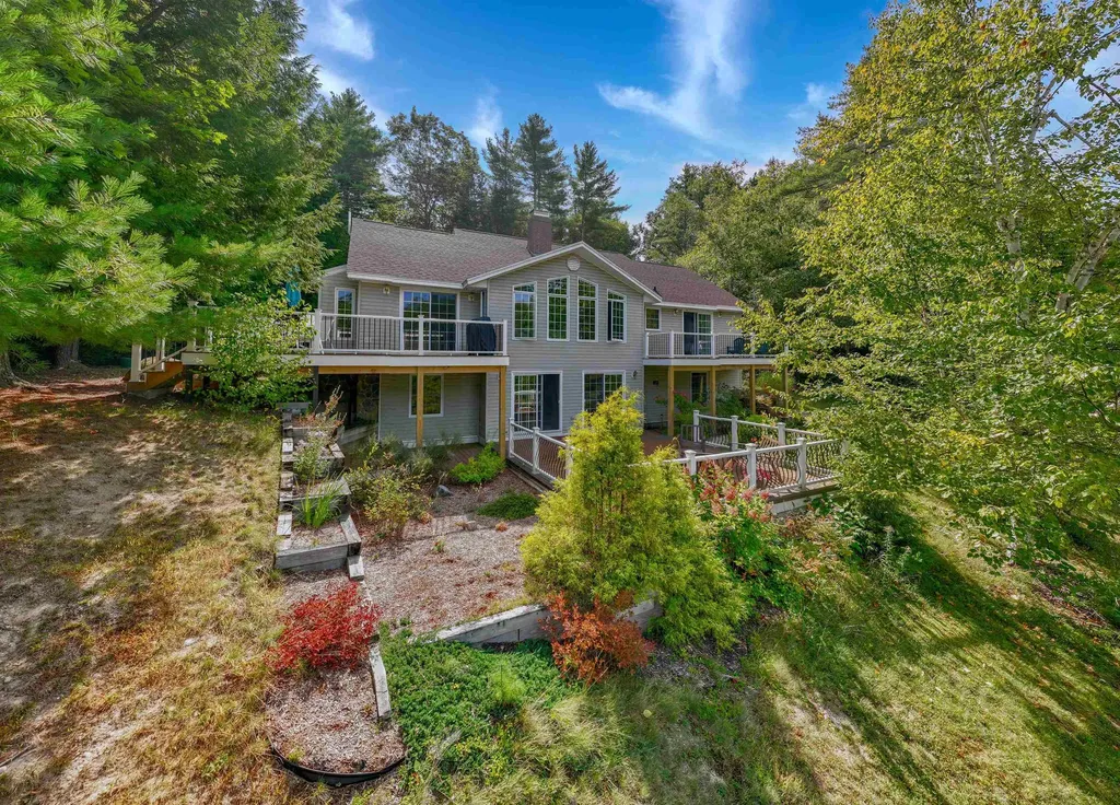 35 Orchards Road Wolfeboro NH 03894