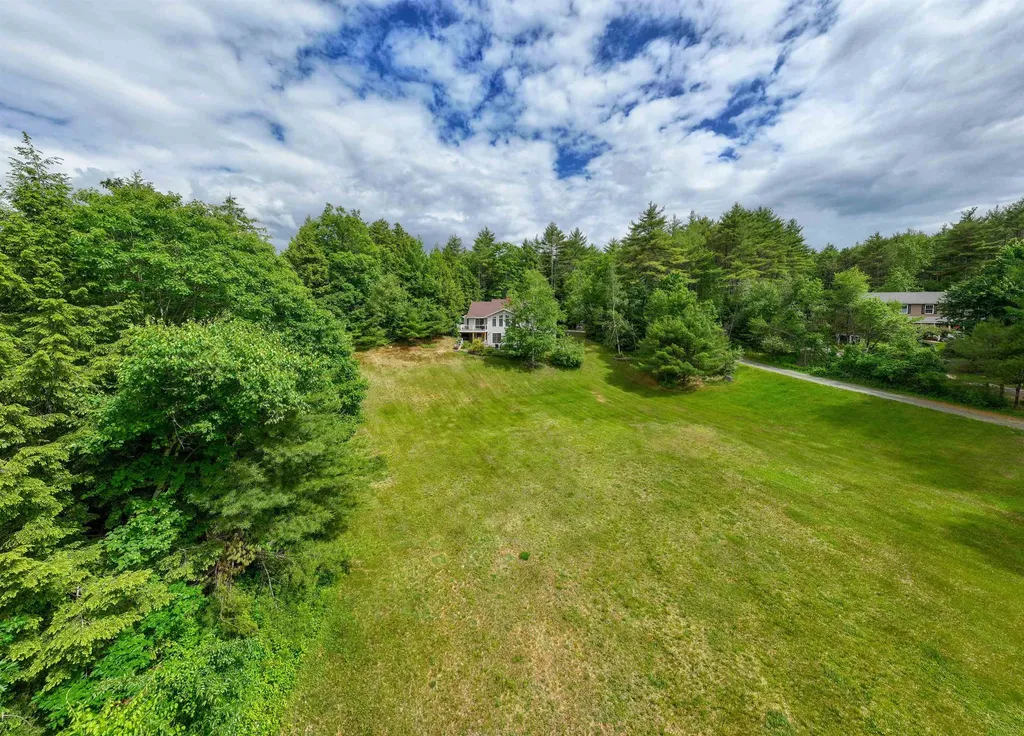 35 Orchards Road Wolfeboro NH 03894