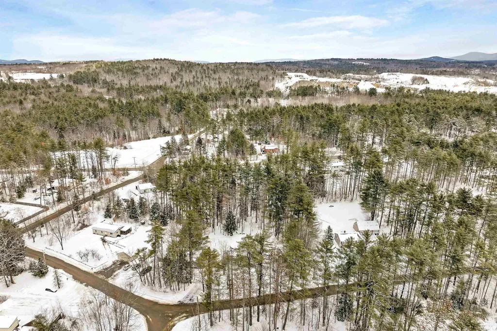 78 Tioga Drive Belmont NH 03220