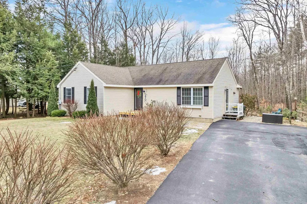 290 Hillcrest Drive Laconia NH 03246