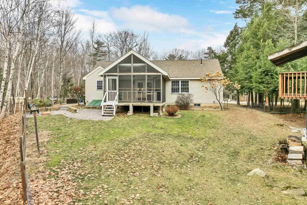 290 Hillcrest Drive Laconia NH 03246