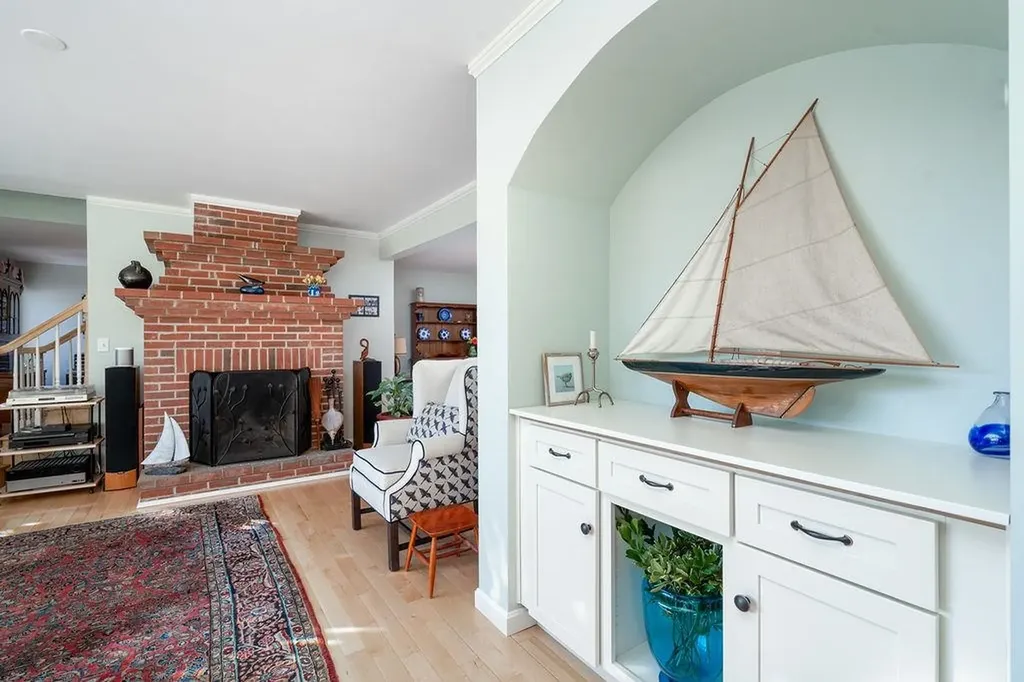 6 Riverview Road Durham NH 03824