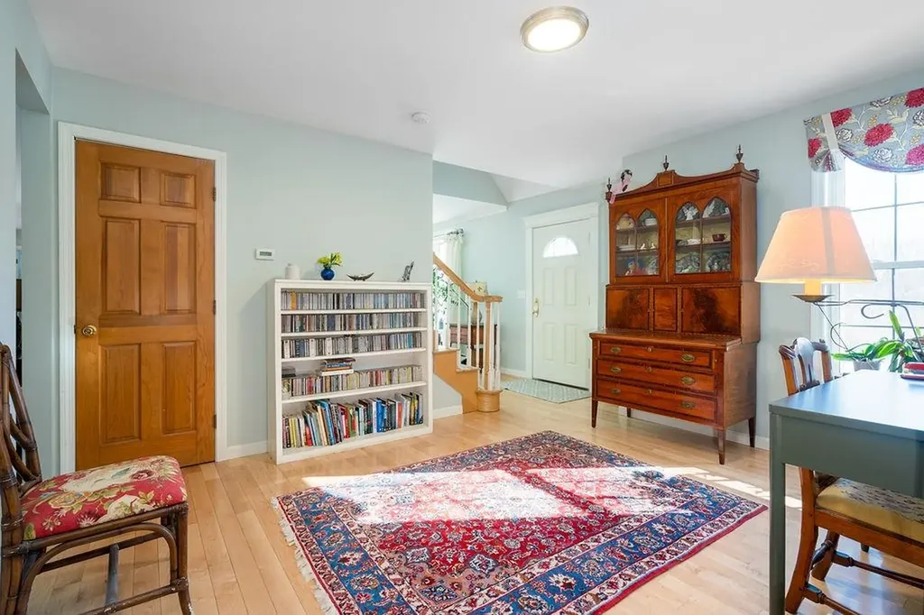 6 Riverview Road Durham NH 03824