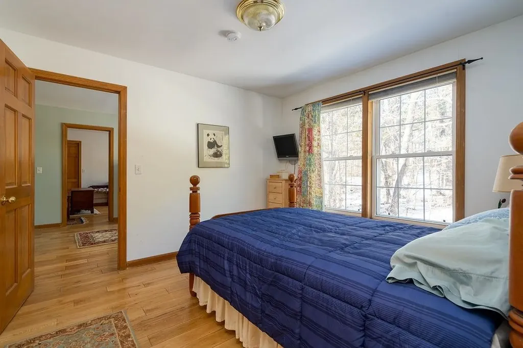 6 Riverview Road Durham NH 03824