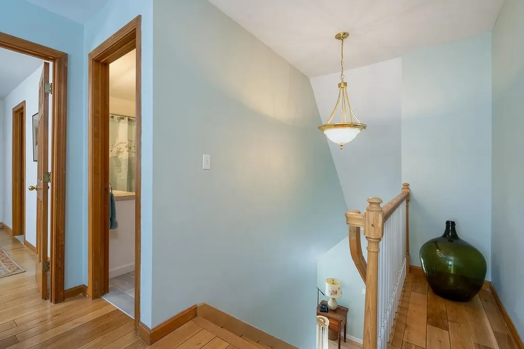 6 Riverview Road Durham NH 03824