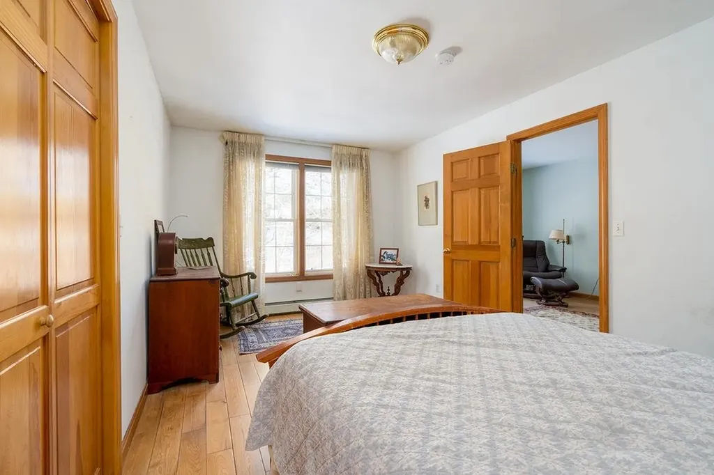 6 Riverview Road Durham NH 03824