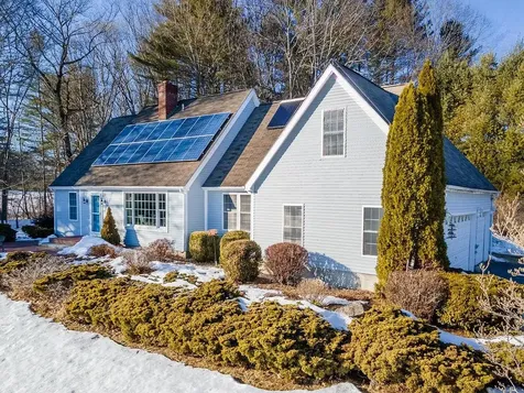 6 Riverview Road Durham NH 03824