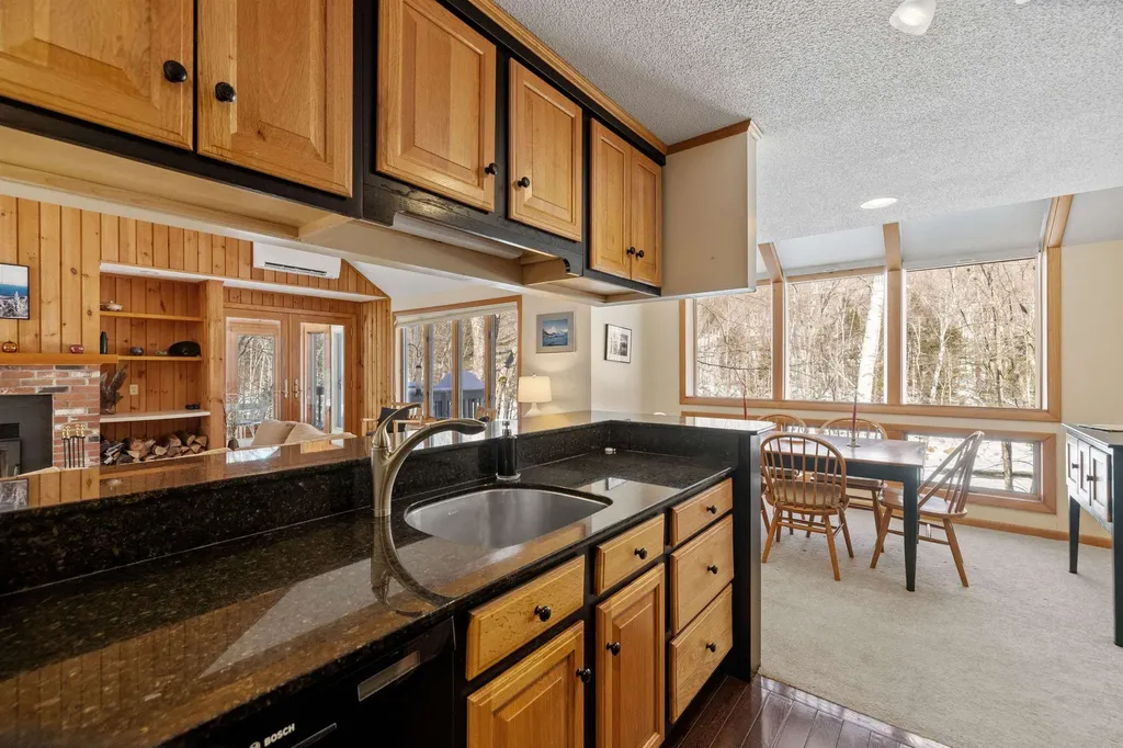 32 Loonwood Drive Lincoln NH 03251
