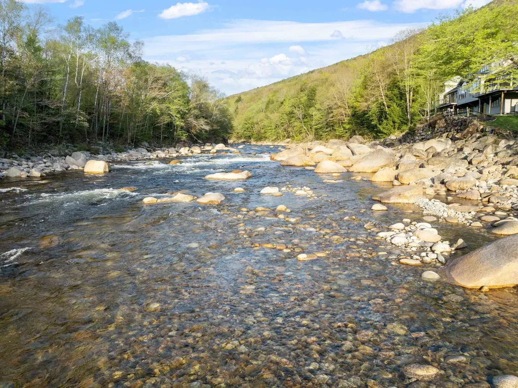 32 Loonwood Drive Lincoln NH 03251