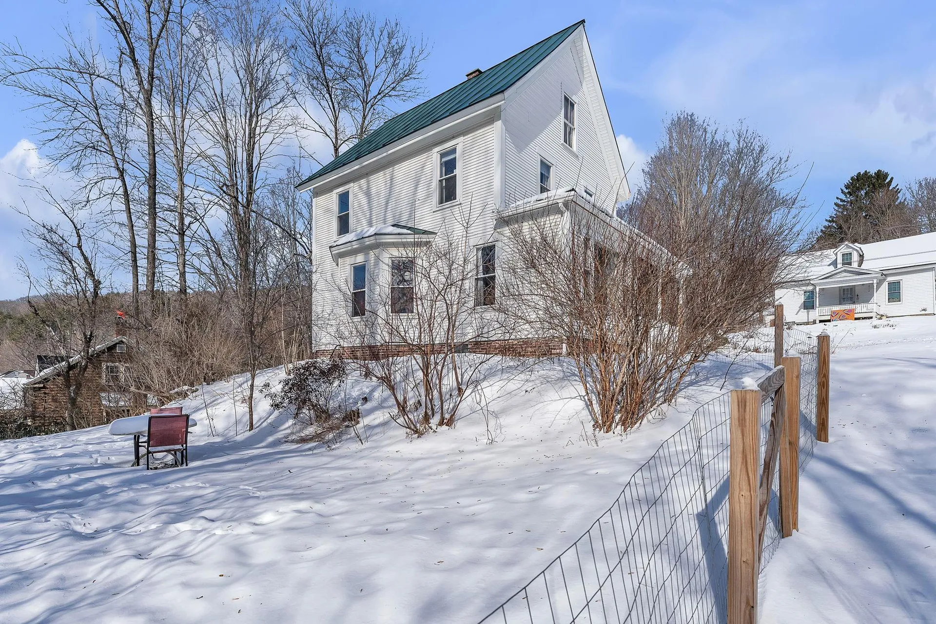 78 Harry Gibbs Street Hartford VT 05047