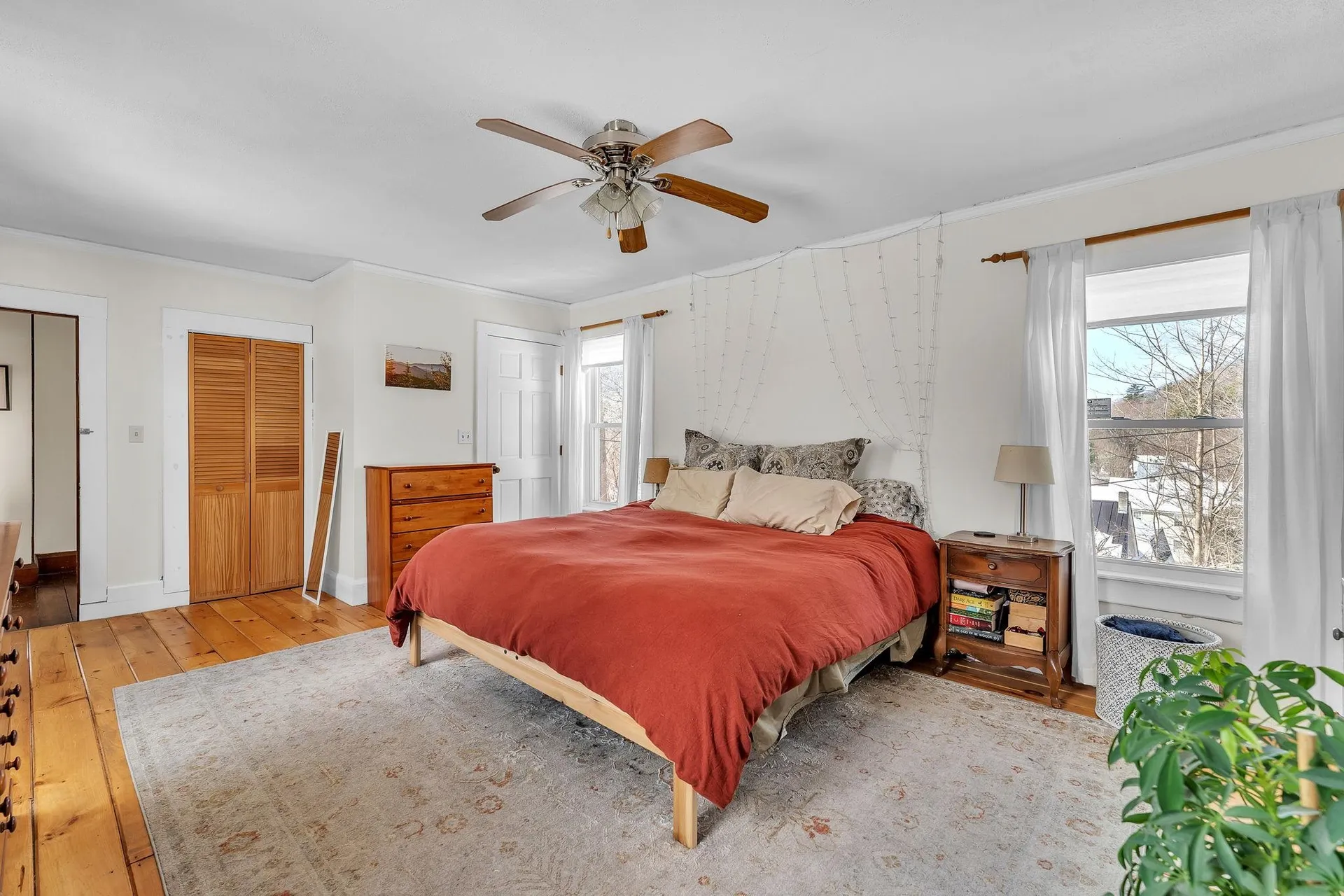 78 Harry Gibbs Street Hartford VT 05047