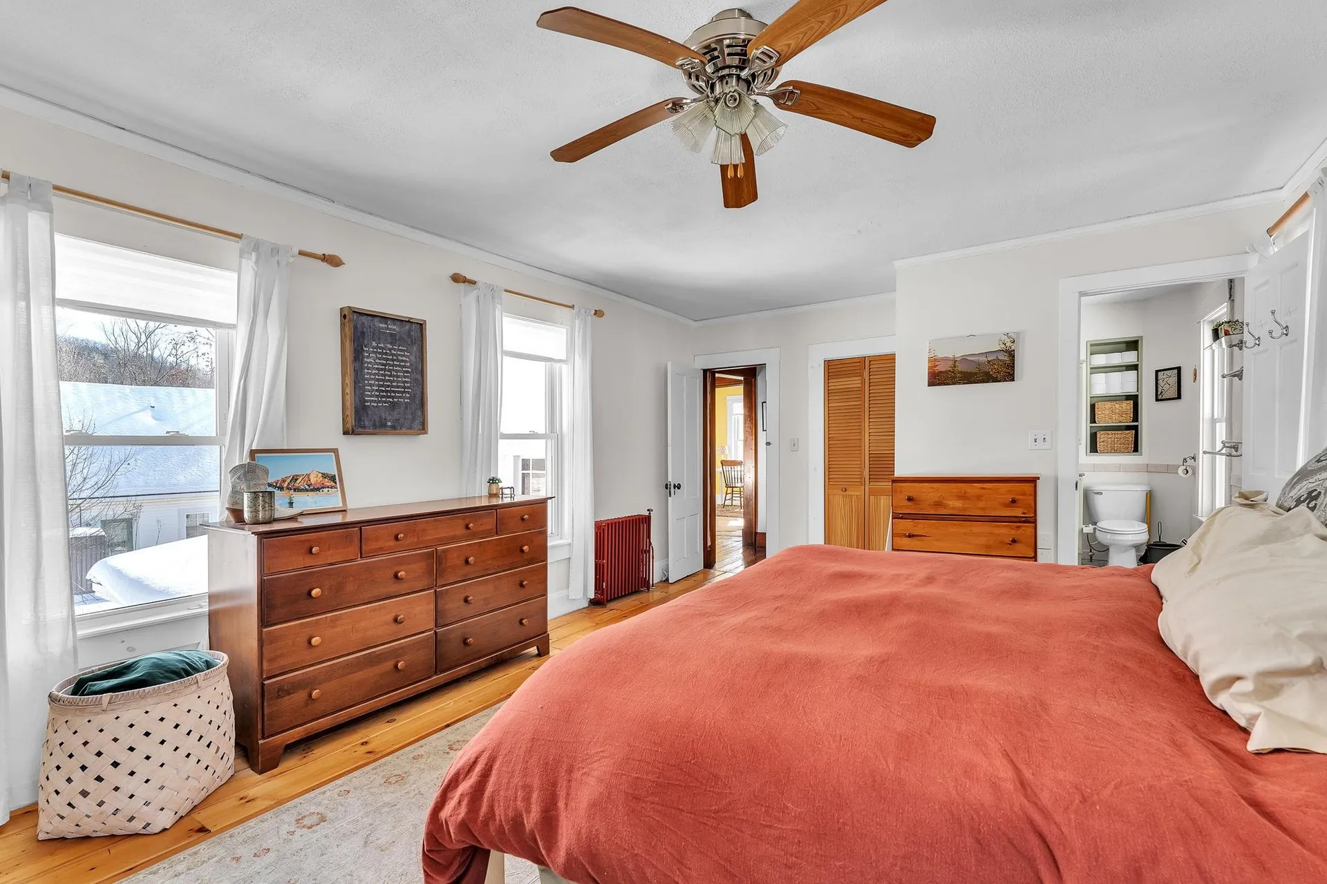 78 Harry Gibbs Street Hartford VT 05047