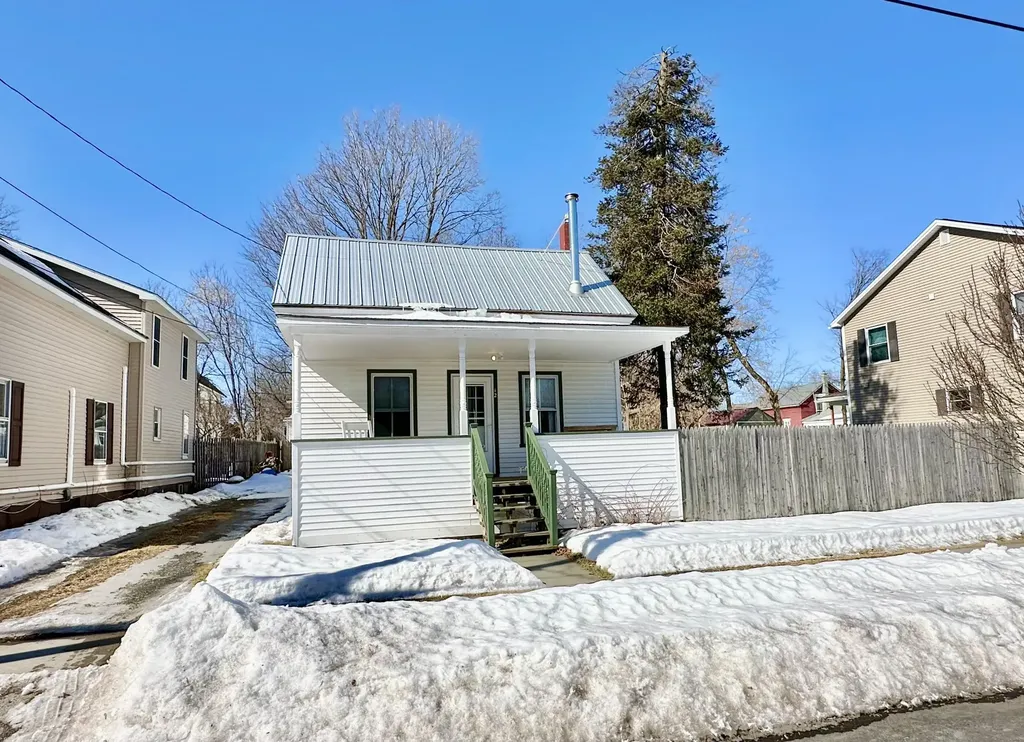 12 Spruce Street St. Albans City VT 05478