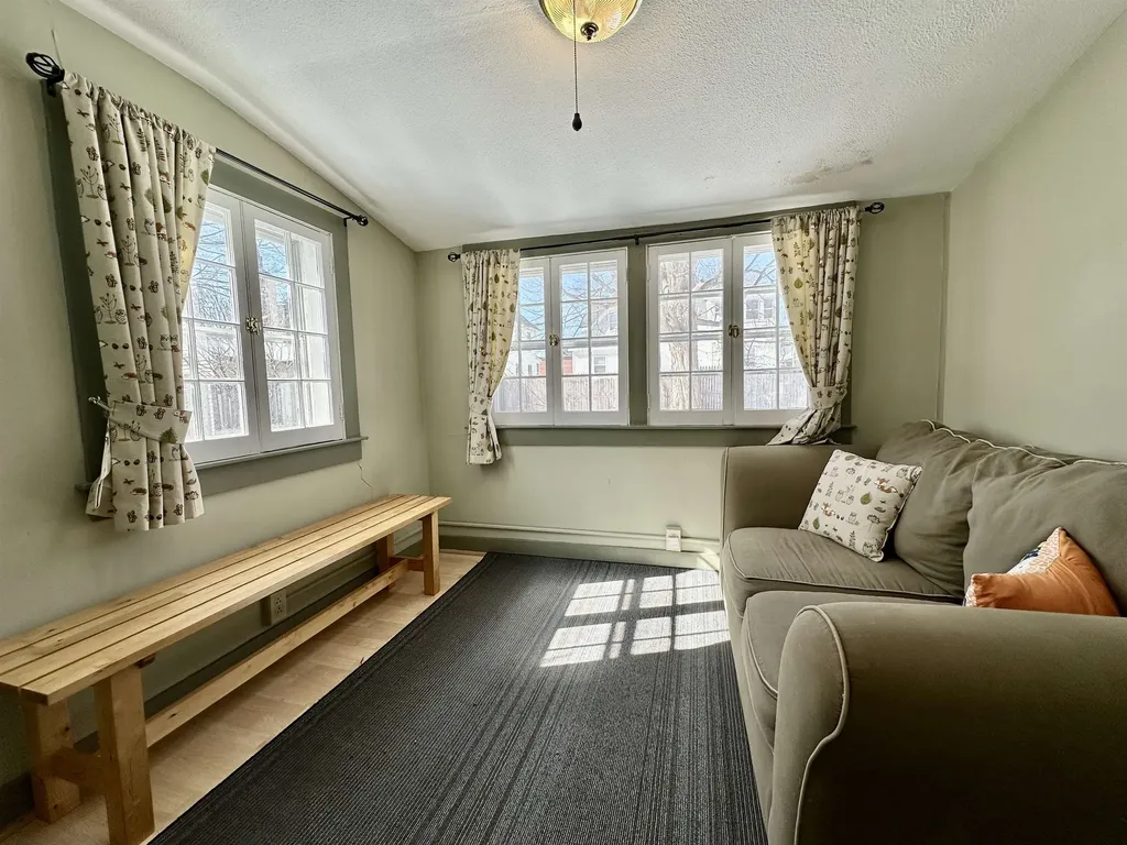 12 Spruce Street St. Albans City VT 05478