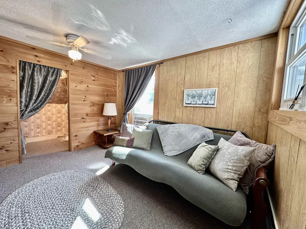 12 Spruce Street St. Albans City VT 05478