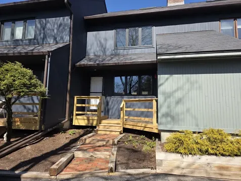 5 College Hill Hanover NH 03755
